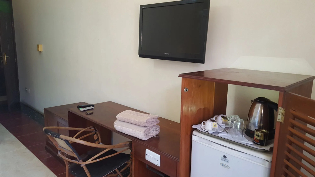 Hotel Executive 18
