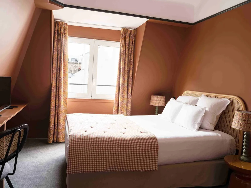 Economy Attic room
