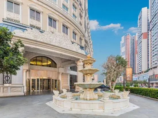 Noble Hotel