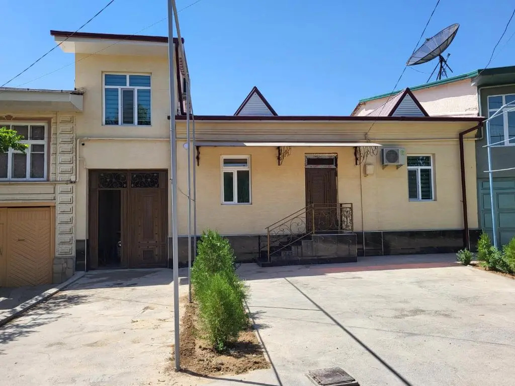 Shahriston Guesthouse