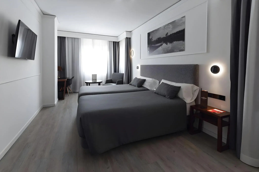 Hotel photo 42