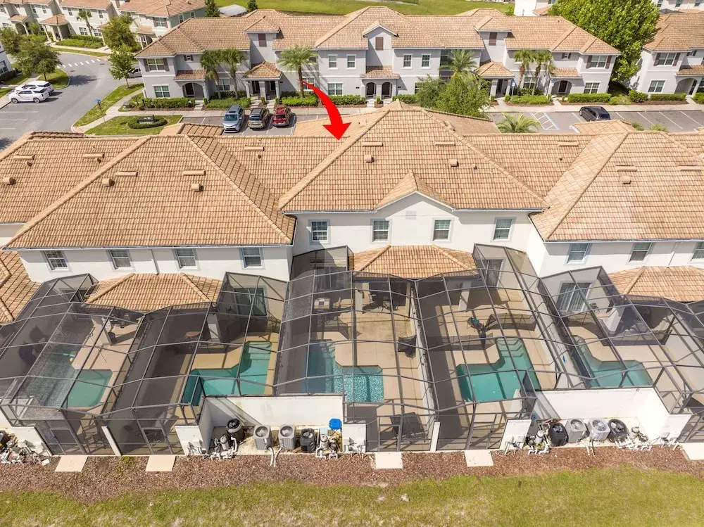 Storey Lake 4 BR With Private Pool