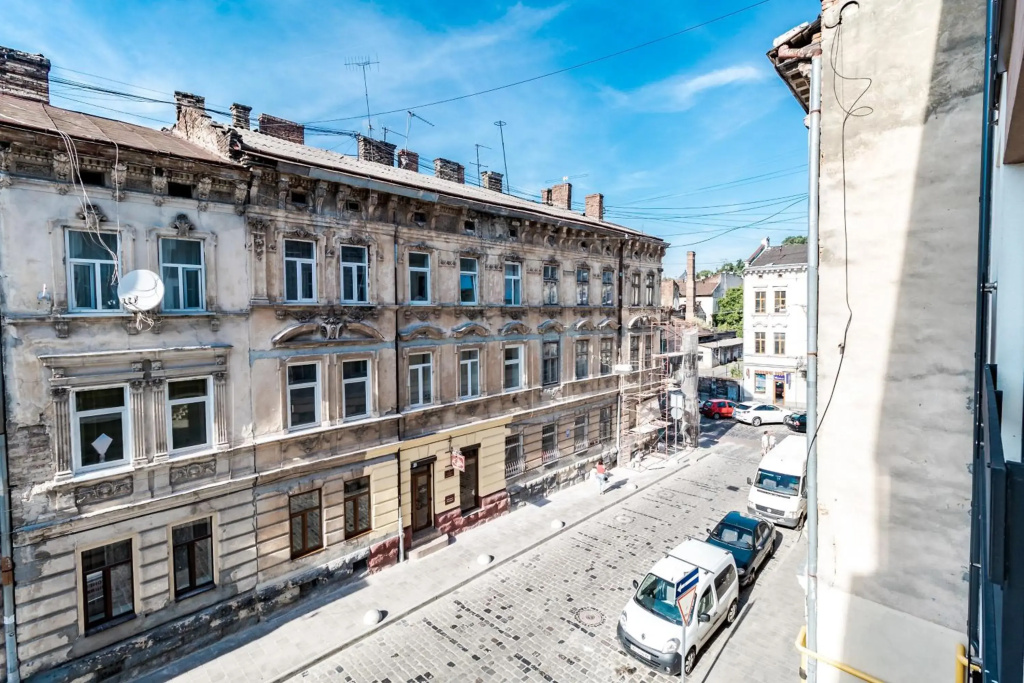 InshiApartments on Hazova str 3