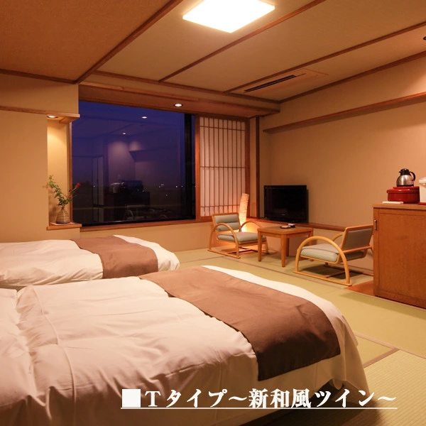 Standard Double room with river view (twin beds)