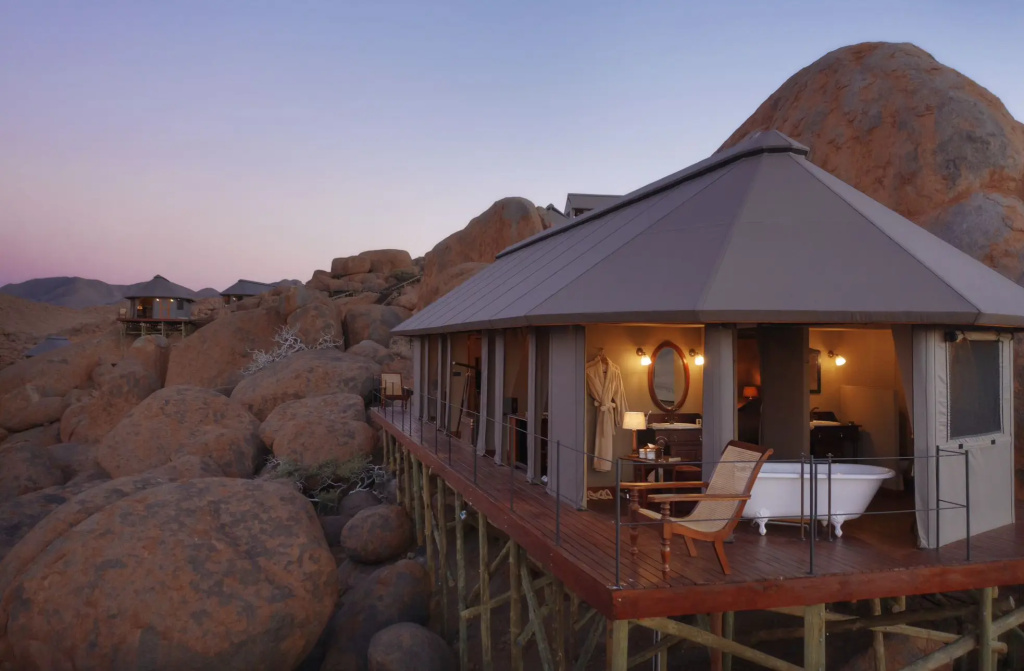 2 Bedrooms Tent
