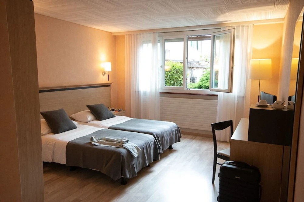 Hotel De La Vieille Tour - Chambres