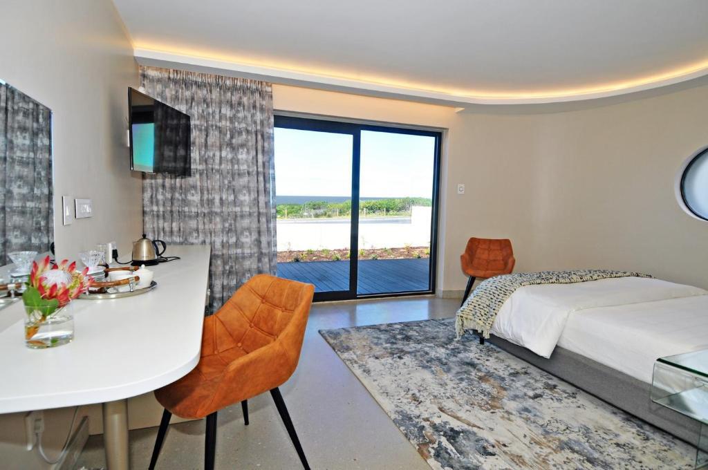 7 on Marine - фото 3