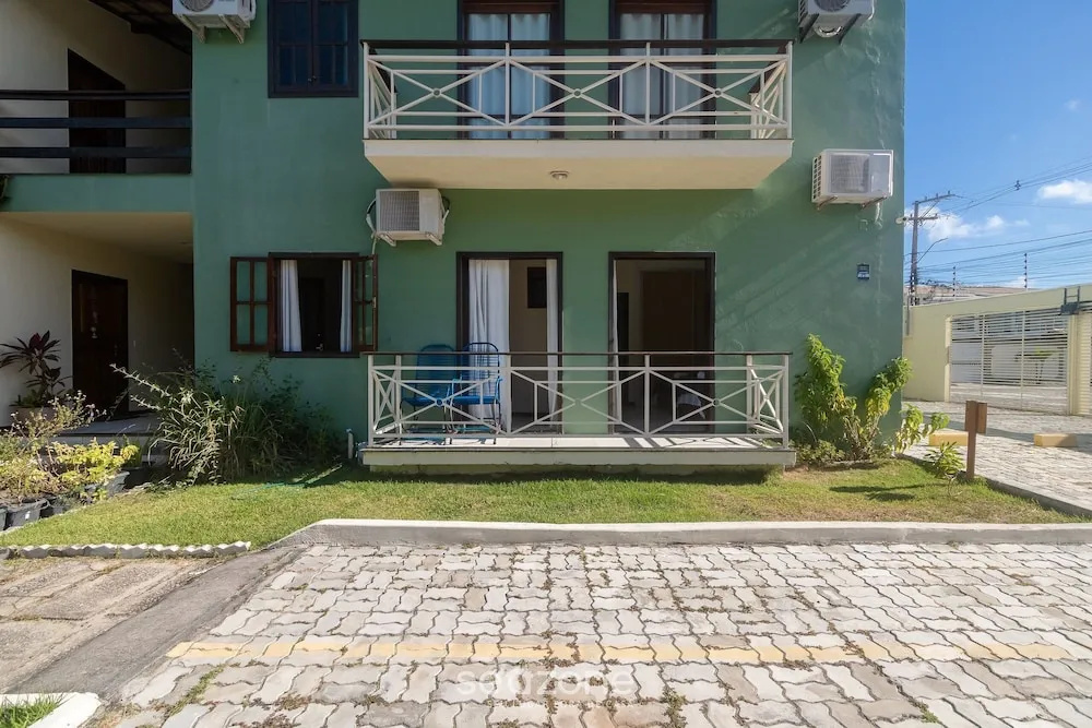Dtos en Cond. c/ Piscina en Porto Seguro GIU