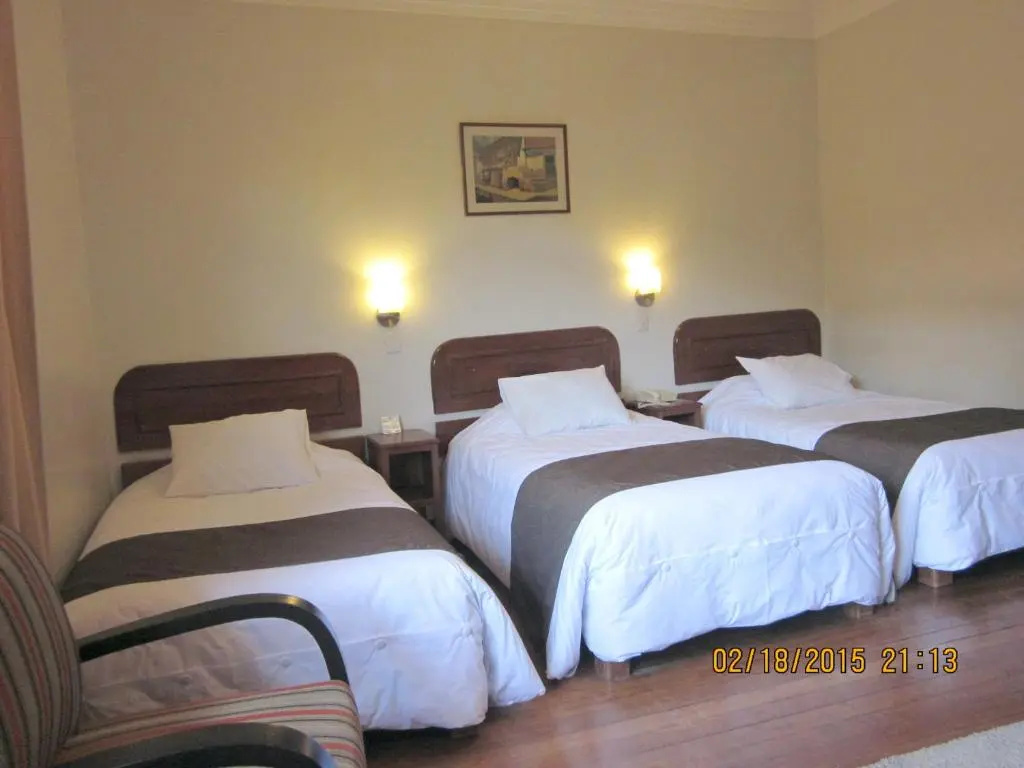 Emperador Plaza - Chambres