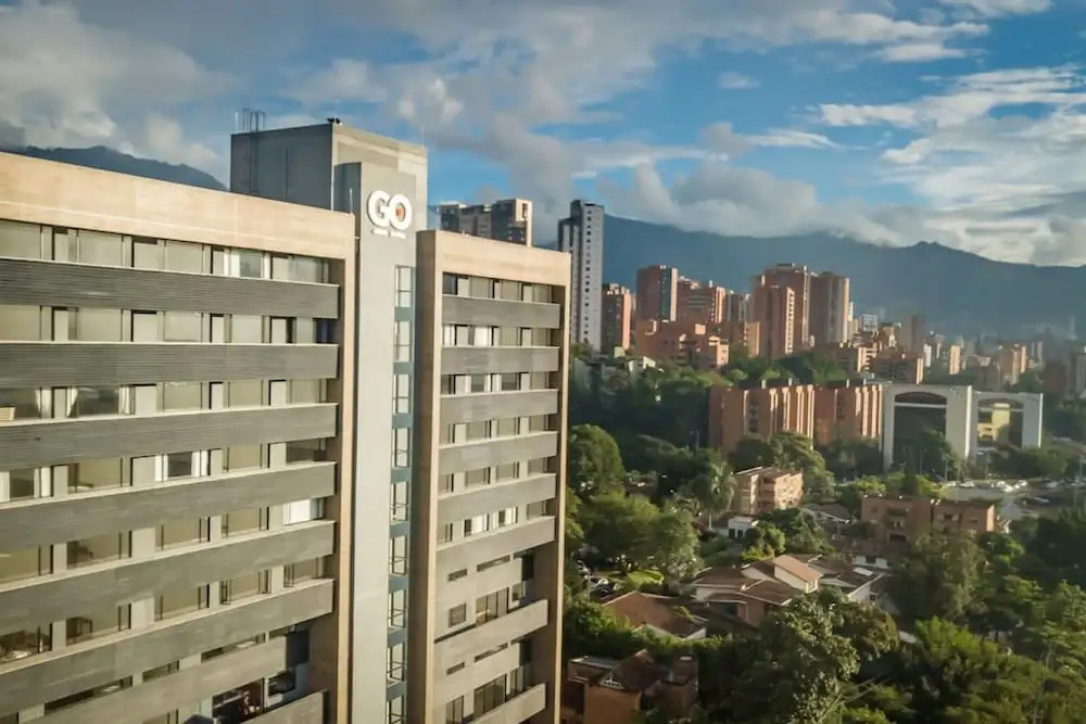 Go Living Suites - 601