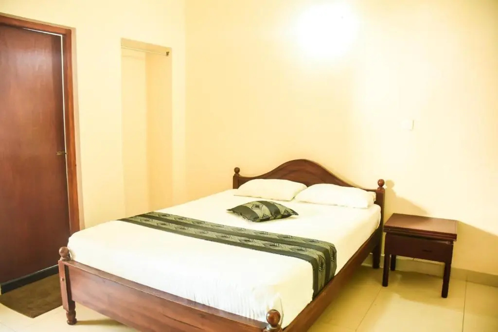 Araliya Blue Beach View Hotel - Chambres