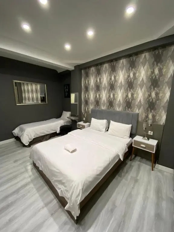 Economy Triple room