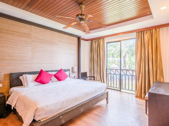 Borneo Beach Villas