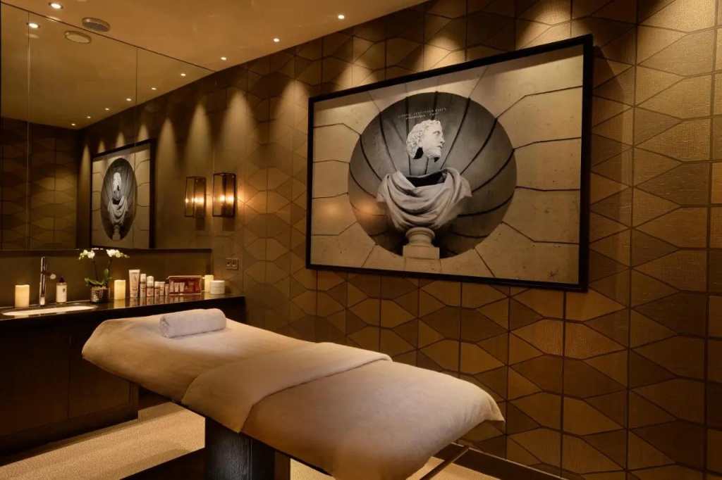 Отель Hôtel La Lanterne & Spa By Timhotel в Париже
