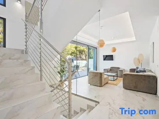 Villas Pinares de San Anton - Sea, City, Mountain, Views — фото 2