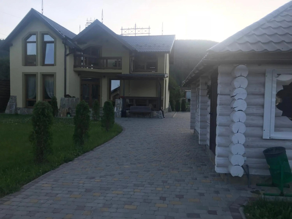 VIP House