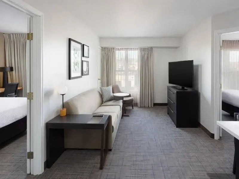 Residence Inn by Marriott Corona Riverside - Chambres