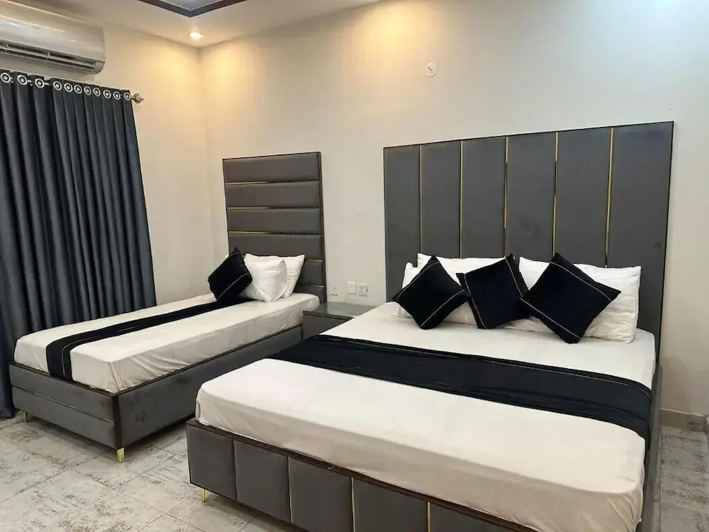 Deluxe Triple room