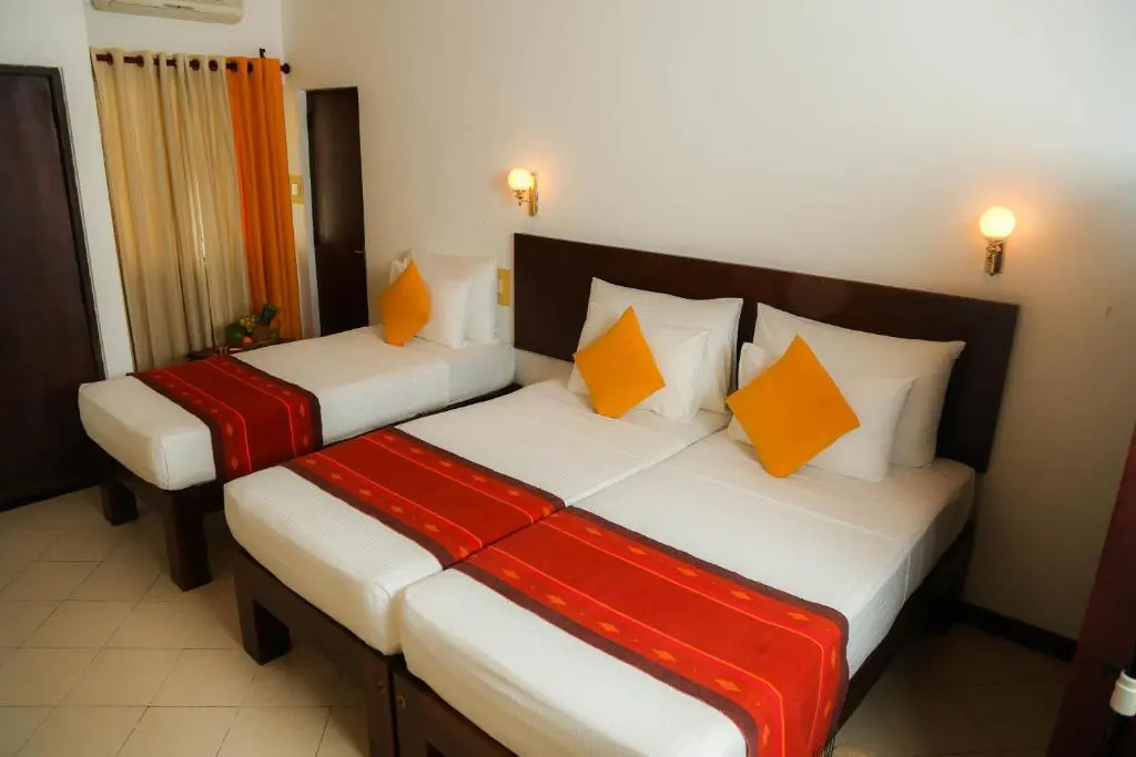 Deluxe Triple room