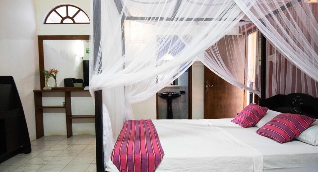 Villa Taprobane