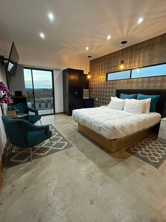 Standard room with balcony