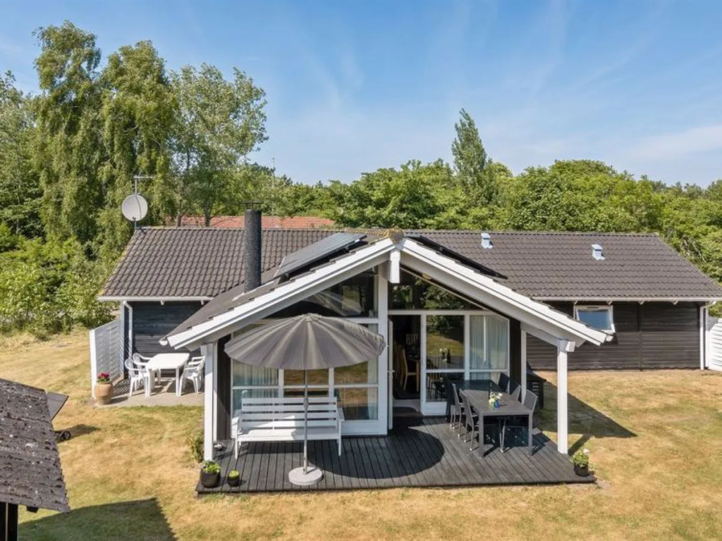 "Sophi" - 425m from the sea in Sealand