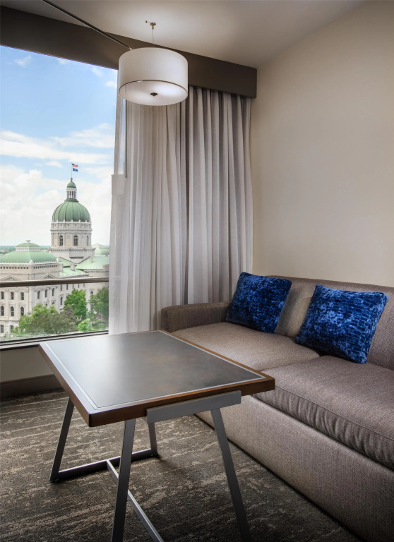 Double room (full double bed)