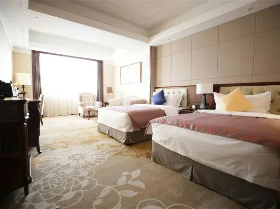 Heihe Yinjian Jianguo Hotel — фото 3