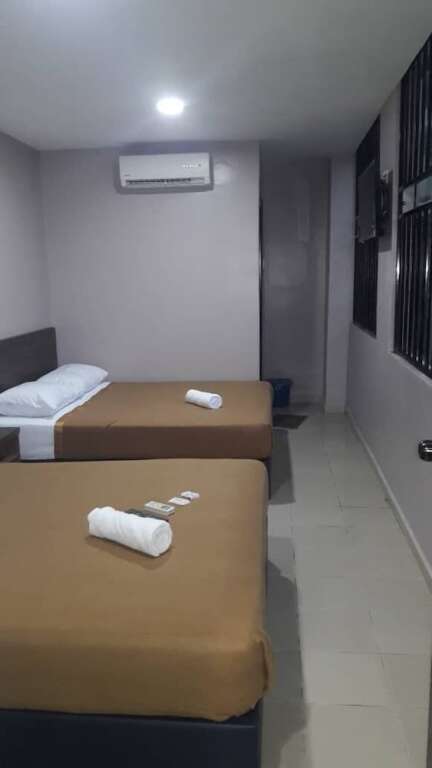 Island Time Motel