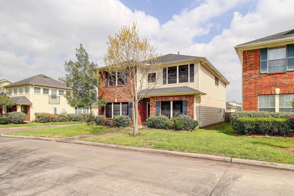 Spacious Houston Home w/ Private Yard & Fire Pit!