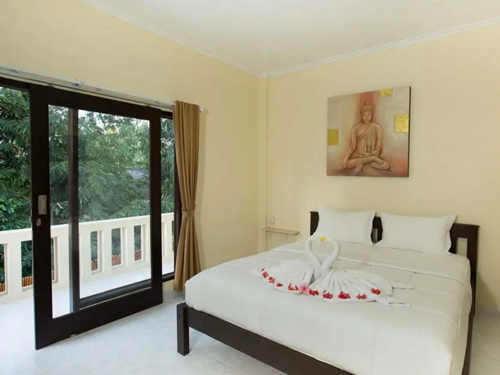 Superior Double room (full double bed)