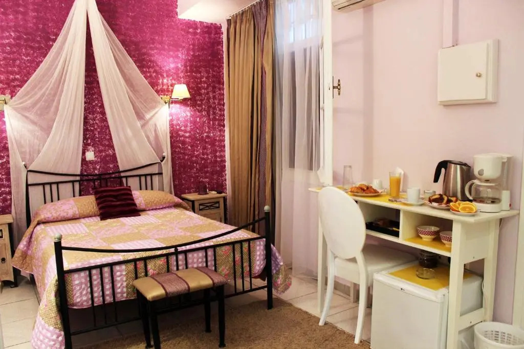 Standard Double Basement room (full double bed)