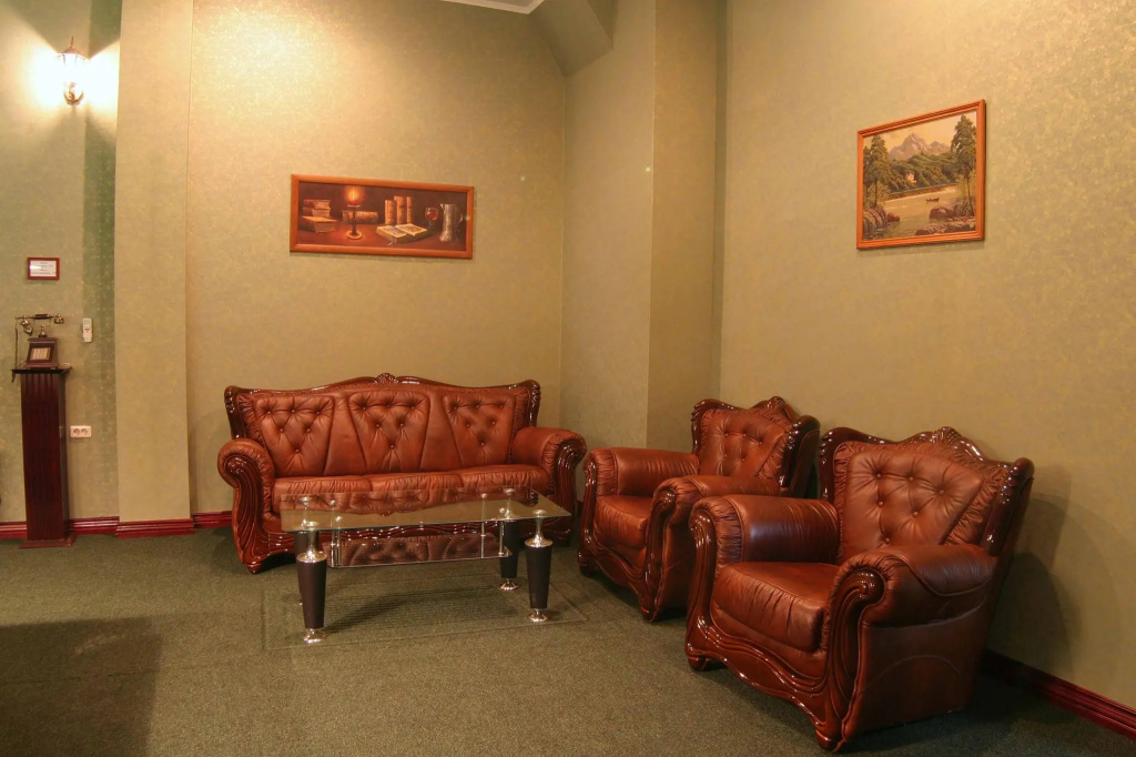 Lobby & Reception