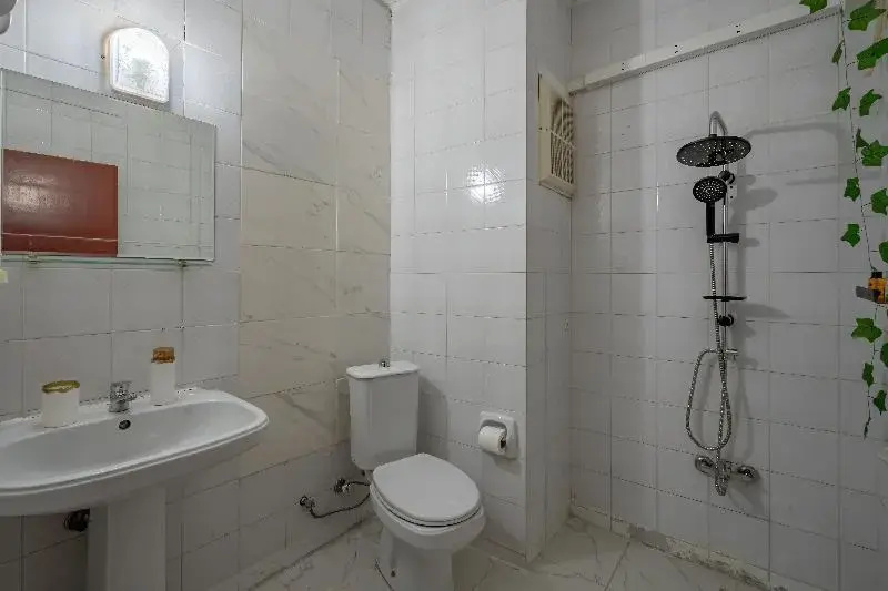 Standard Double room with balcony (full double bed)