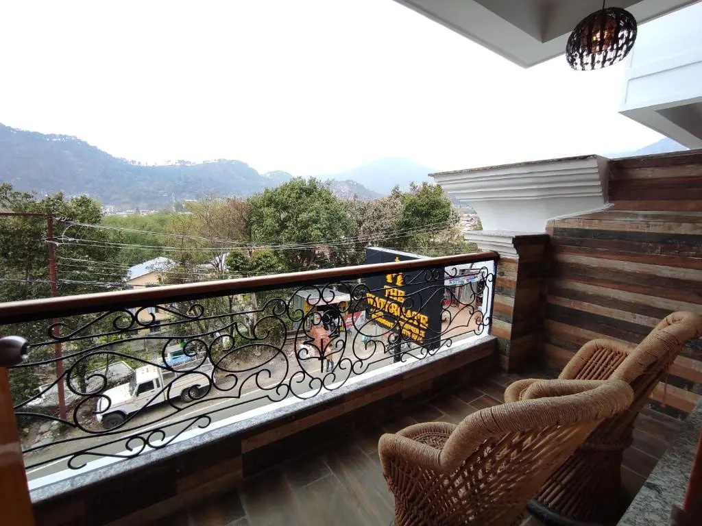 Balcony & Terrace