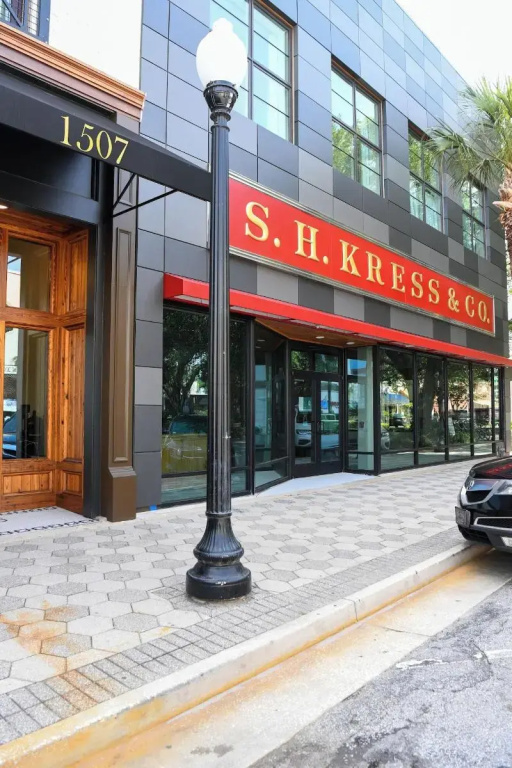 The Kress Brunswick