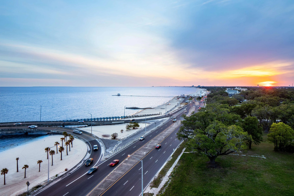 Beach & Waterfront
