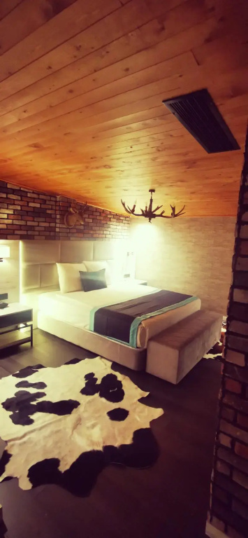Suite with balcony