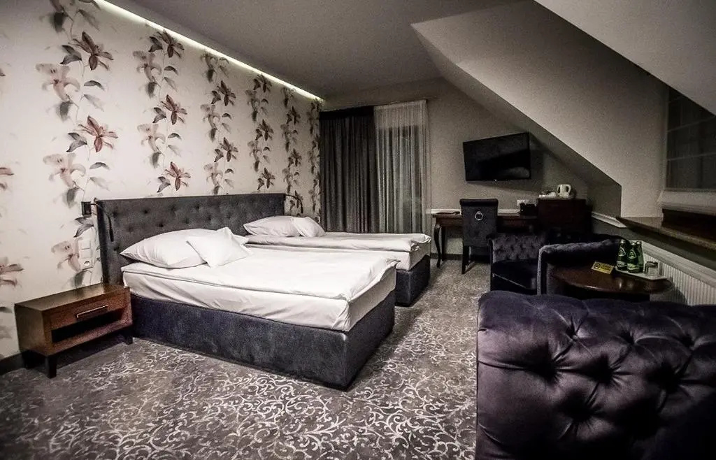 Hotel Poledno - Chambres