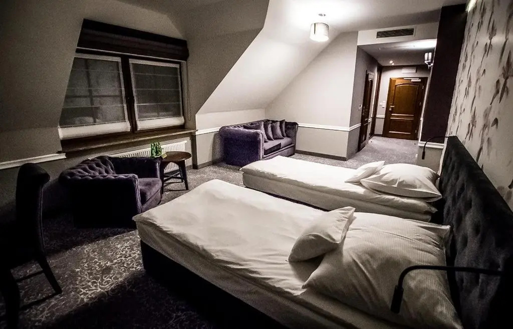 Hotel Poledno - Chambres