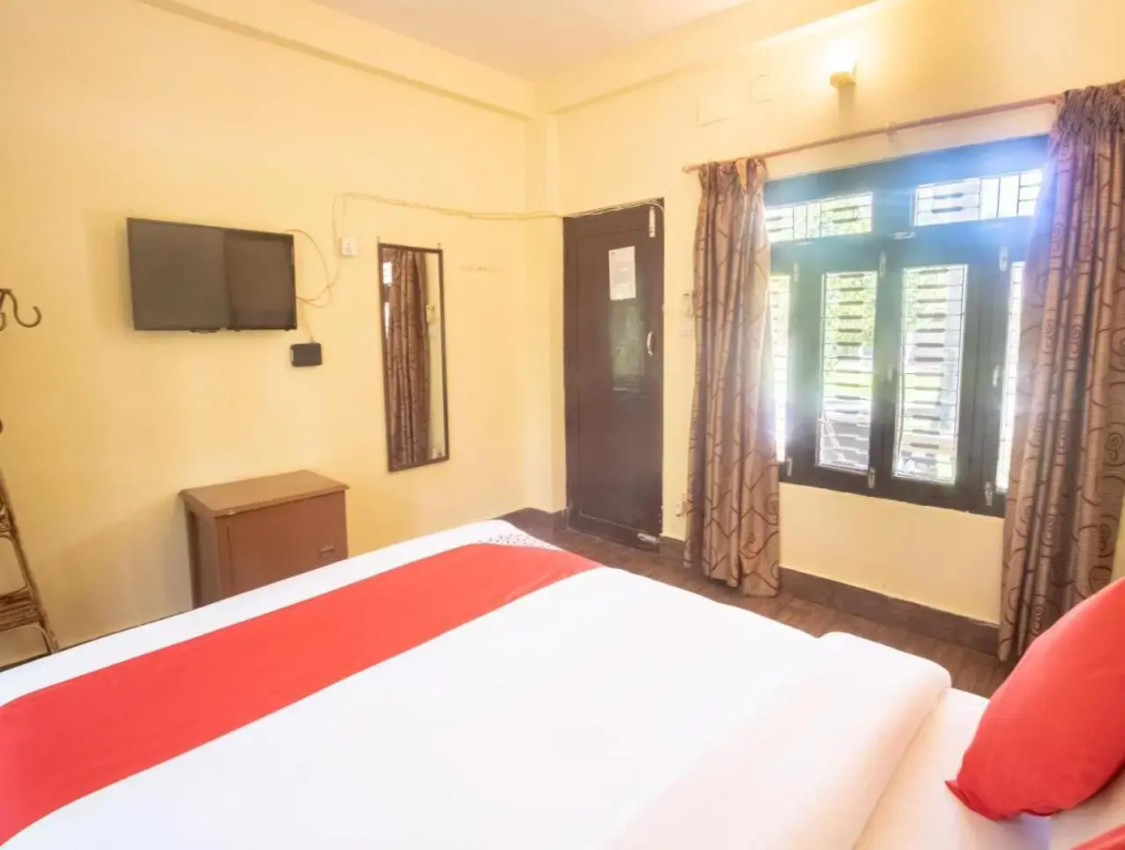 Chitwan Riverside Resort by OYO Rooms - фото 5