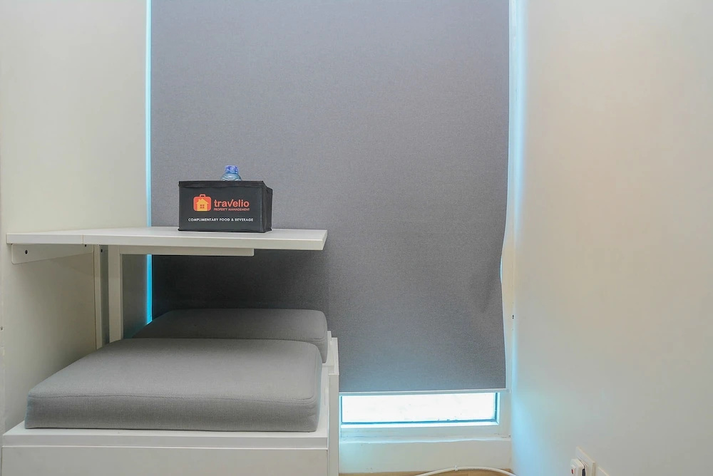 Best Studio Room with Wall Bed Tifolia Apartment