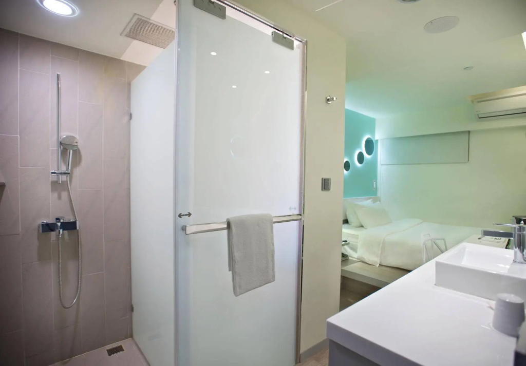 FX Hotel Kaohsiung Zhonghua Road Branch - Général