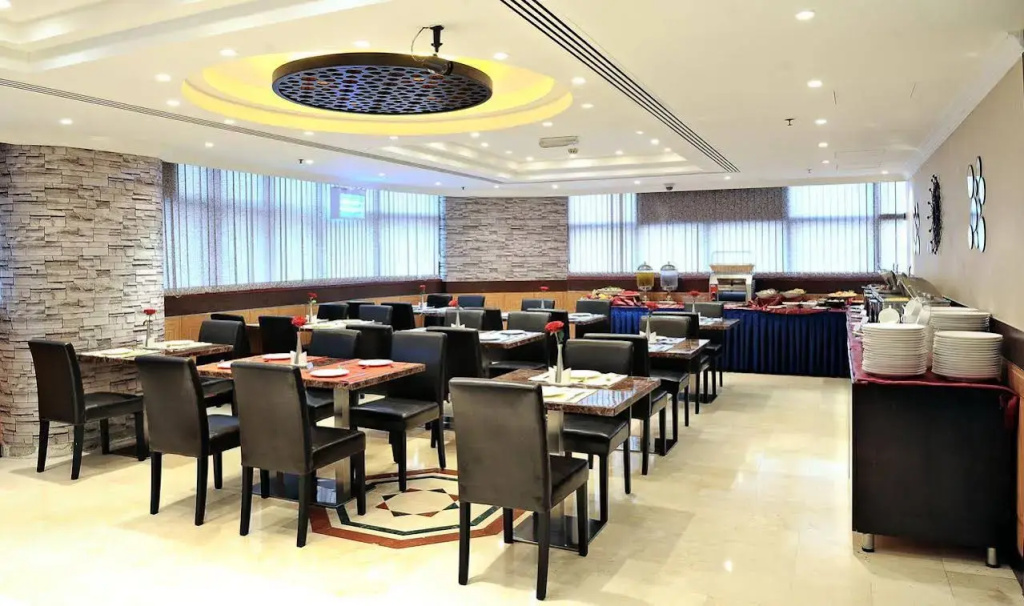 Signature Inn Deira - Free Parking 47