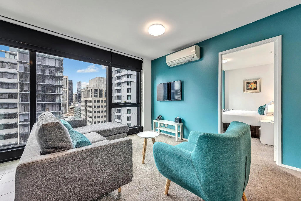2 Bedrooms Apartment