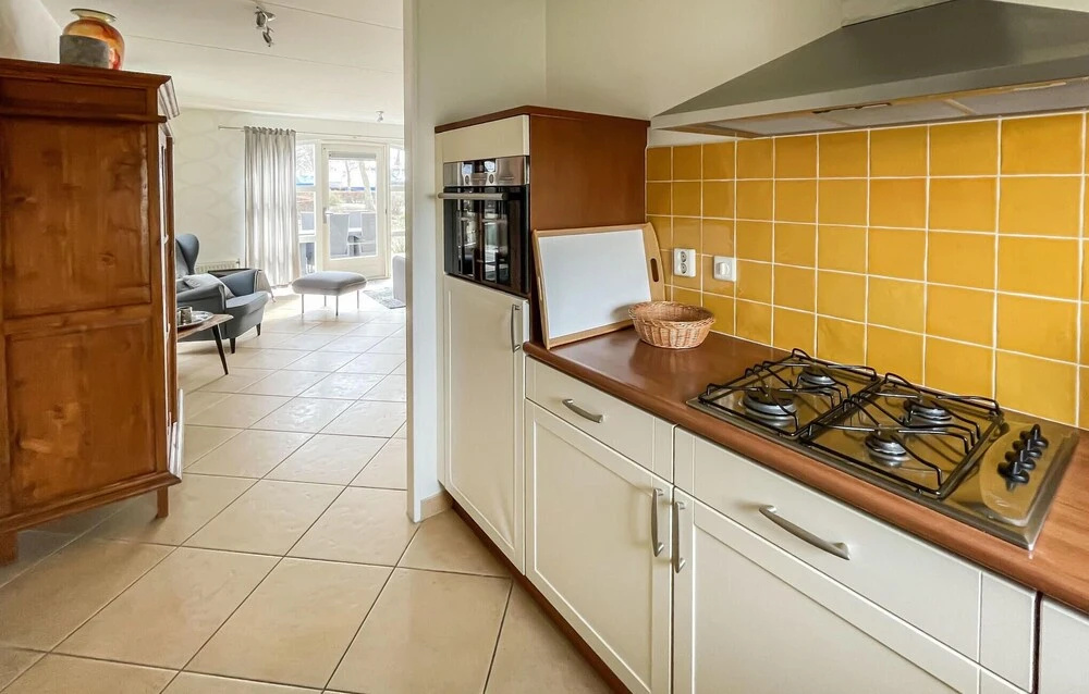 Nice Home in Workum With Wifi and 3 Bedrooms - фото 17