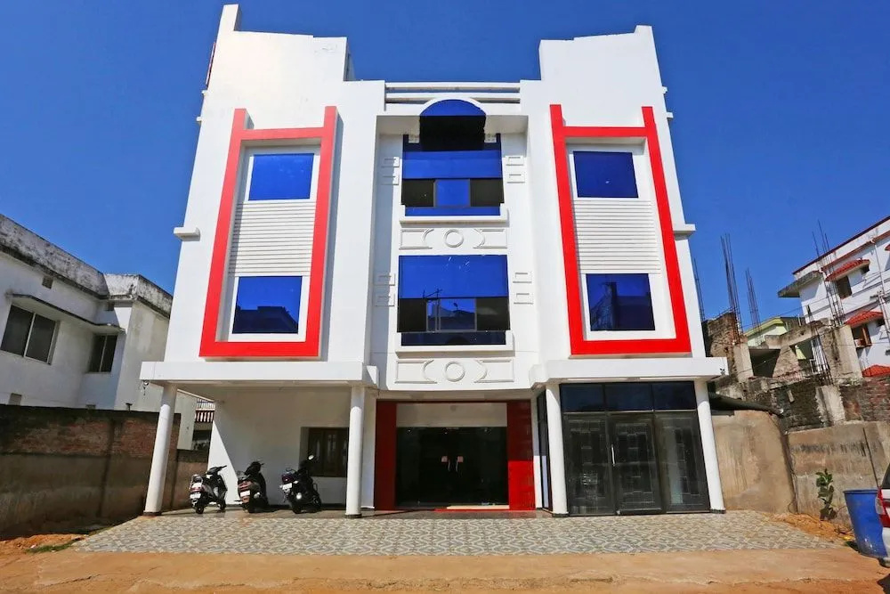 OYO 8740 Nayapalli