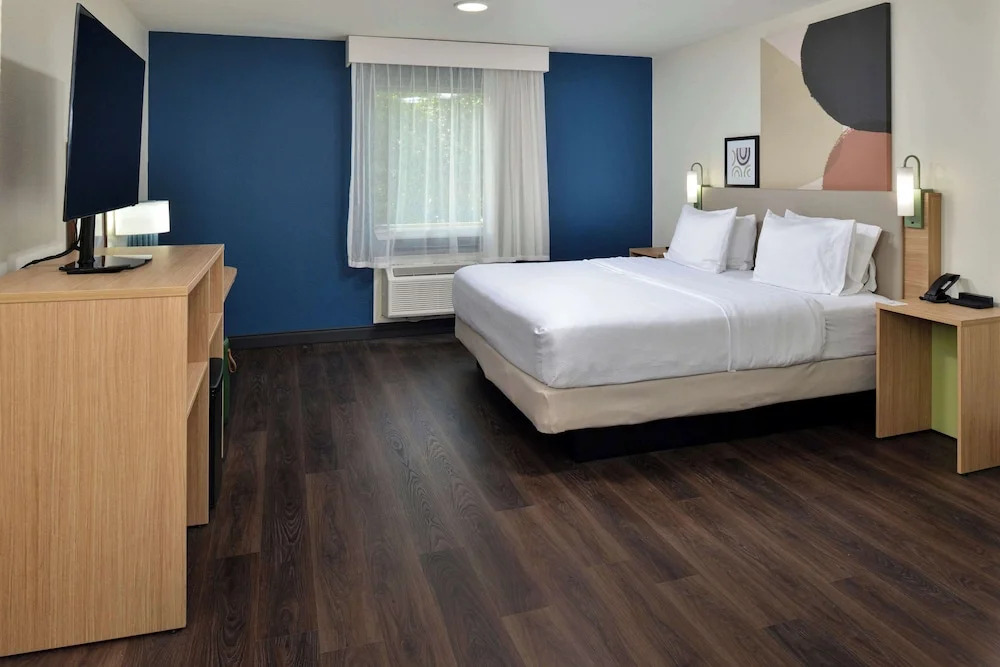 Двухместный номер Standard двуспальная кровать в Spark by Hilton Dallas Market Center