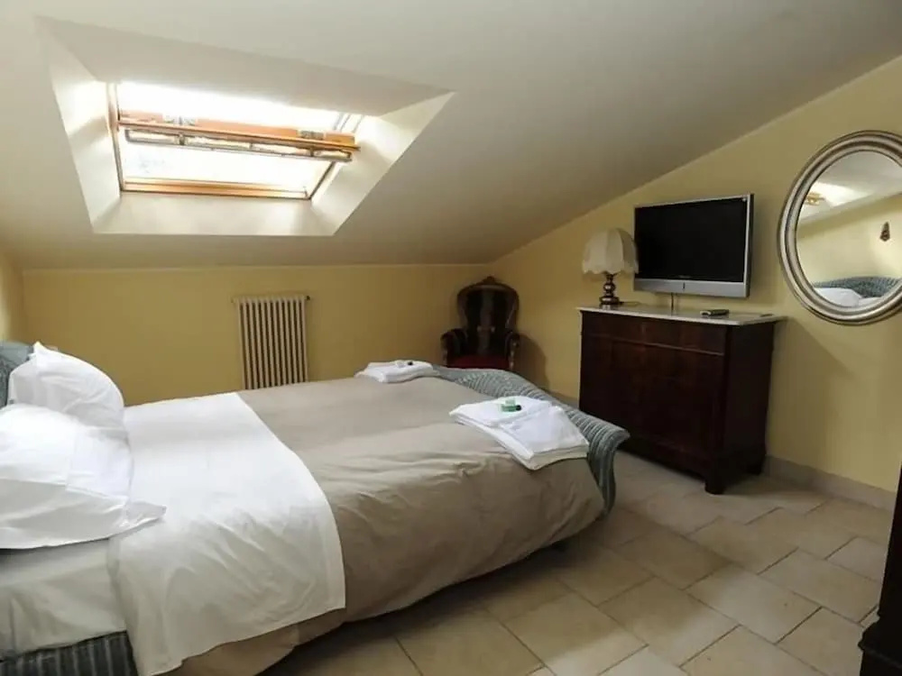 Standard Double room (twin beds)