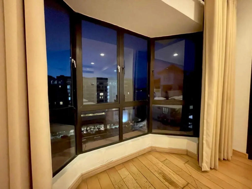 PENTHOUSE MARINA COURT VACATION HOME 4 BEDROOMS KOTA KINABALU 14pax